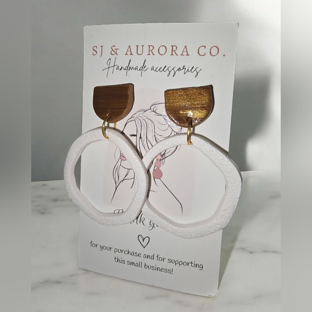 White and Gold Circle Earrings
